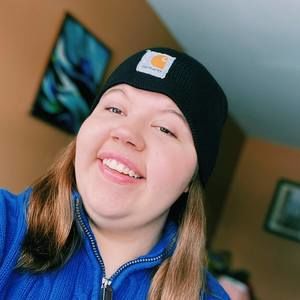 Meet your Posher, Abby